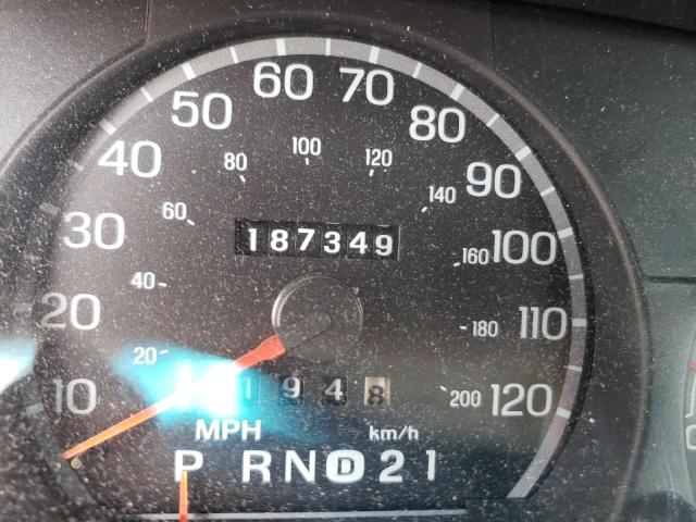 Photo 8 from auction – 2000 FORD CROWN VICT with VIN 2FAFP74W1YX177818