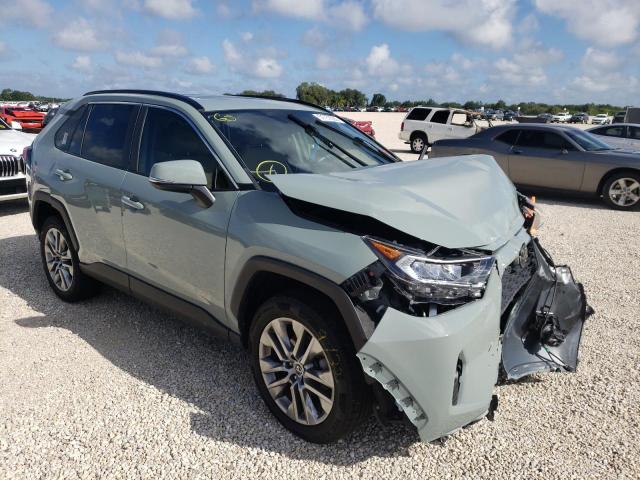 TOYOTA RAV4 XLE P 2019 with VIN JTMC1RFV8KD019151 - Photo from auction