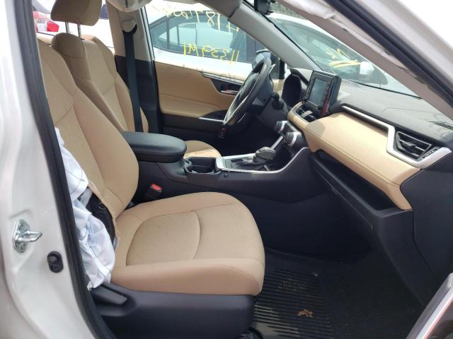 Photo 5 from auction – 2021 TOYOTA RAV4 XLE with VIN 2T3P1RFV8MC168751