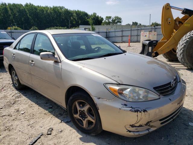 TOYOTA CAMRY LE 2002 with VIN 4T1BE32K72U582521 - Photo from auction