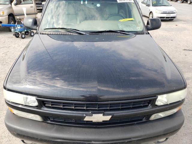 Photo 9 from auction – 2004 CHEVROLET SUBURBAN with VIN 3GNFK16T14G286364