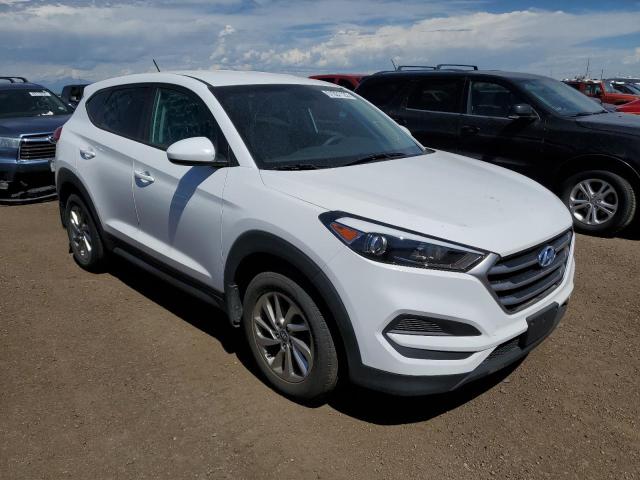 HYUNDAI TUCSON SE 2018 with VIN KM8J2CA49JU791104 - Photo from auction