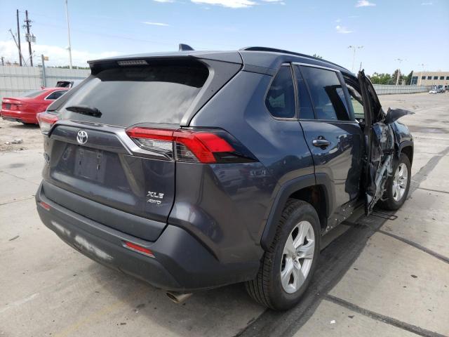 Photo 4 from auction – 2019 TOYOTA RAV4 XLE with VIN JTMP1RFV8KD004361