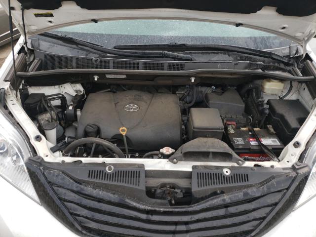 Photo 7 from auction – 2017 TOYOTA SIENNA with VIN 5TDZZ3DC4HS802837