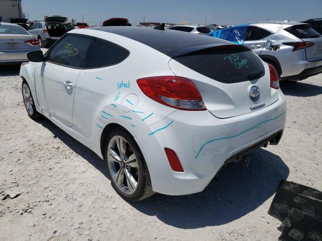 Photo 3 from auction – 2017 HYUNDAI VELOSTER with VIN KMHTC6AD6HU324692