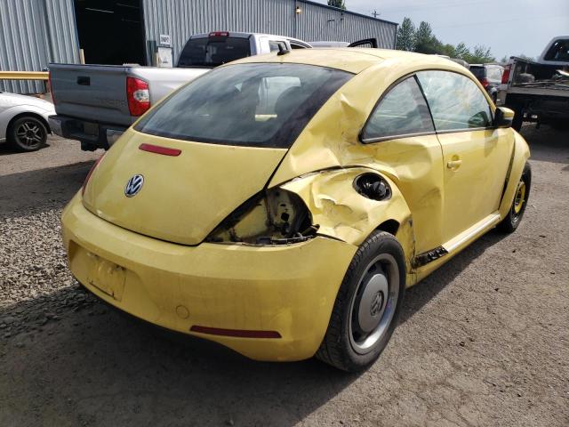 Photo 4 from auction – 2012 VOLKSWAGEN BEETLE with VIN 3VWJP7AT8CM602287