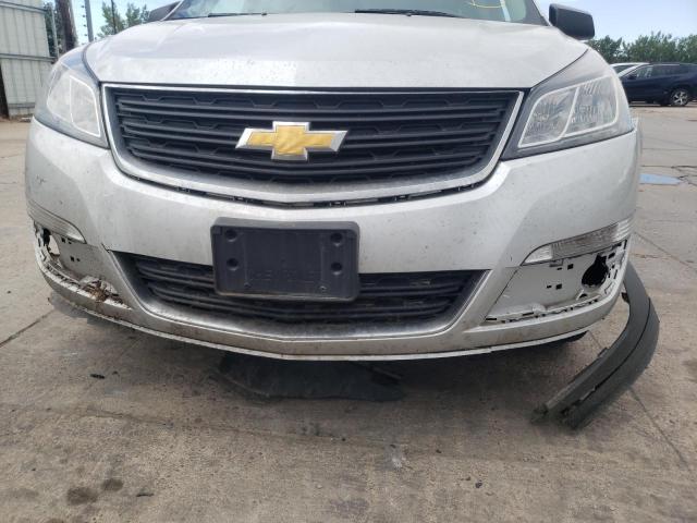 Photo 9 from auction – 2017 CHEVROLET TRAVERSE L with VIN 1GNKVFKD2HJ344360