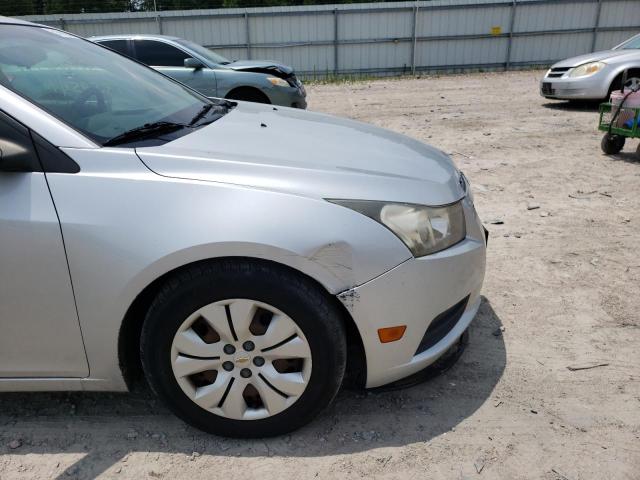 Photo 9 from auction – 2012 CHEVROLET CRUZE LS with VIN 1G1PC5SH2C7273855