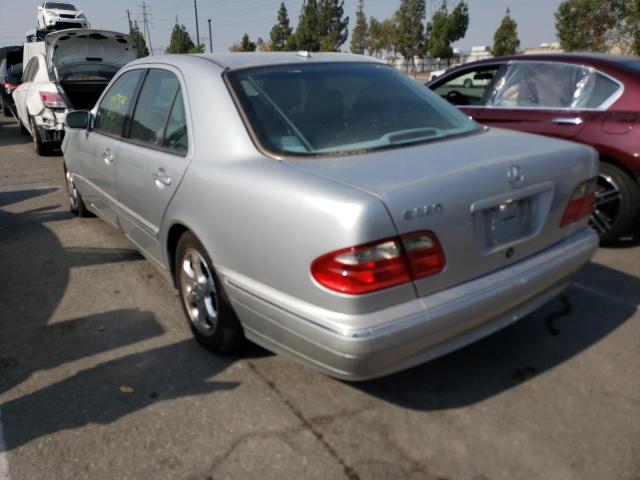 صورة رقم 3 من المزاد - 2002 MERCEDES-BENZ E 320 مع VIN WDBJF65J32B410269