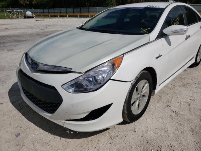Photo 9 from auction – 2015 HYUNDAI SONATA HYB with VIN KMHEC4A4XFA138634
