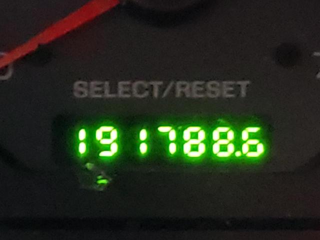 Photo 8 from auction – 2004 FORD MUSTANG with VIN 1FAFP40604F153519