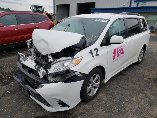 Photo 2 from auction – 2018 TOYOTA SIENNA LE with VIN 5TDKZ3DC1JS903177