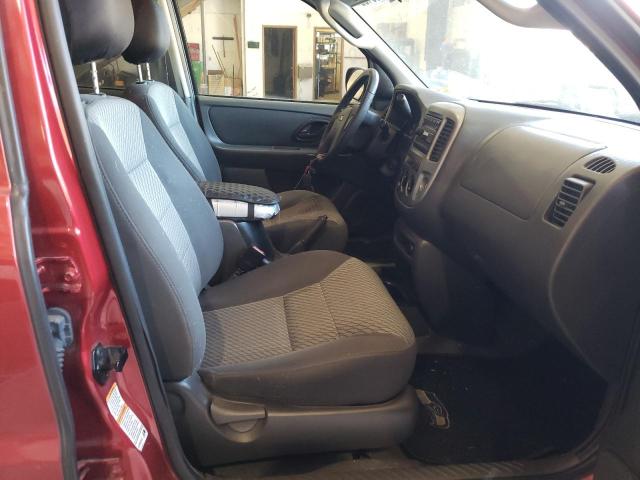 Photo 5 from auction – 2004 FORD ESCAPE XLT with VIN 1FMCU931X4KB75548
