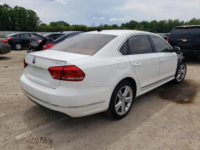 Photo 4 from auction – 2014 VOLKSWAGEN PASSAT SEL with VIN 1VWCN7A34EC072287