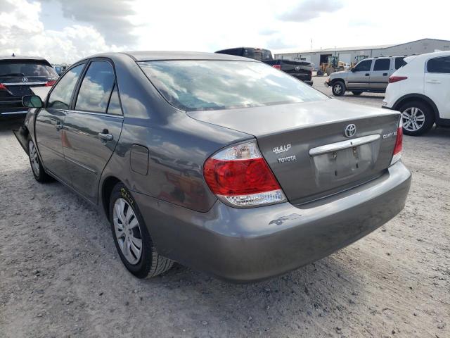 Photo 3 from auction – 2005 TOYOTA CAMRY LE with VIN 4T1BE32K65U966729
