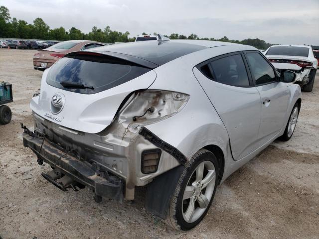 Photo 4 from auction – 2013 HYUNDAI VELOSTER with VIN KMHTC6AD3DU118482
