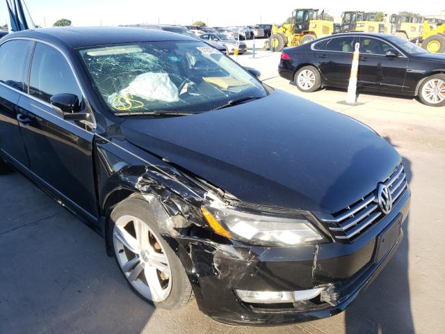 Photo 9 from auction – 2015 VOLKSWAGEN PASSAT SEL with VIN 1VWCV7A34FC009806