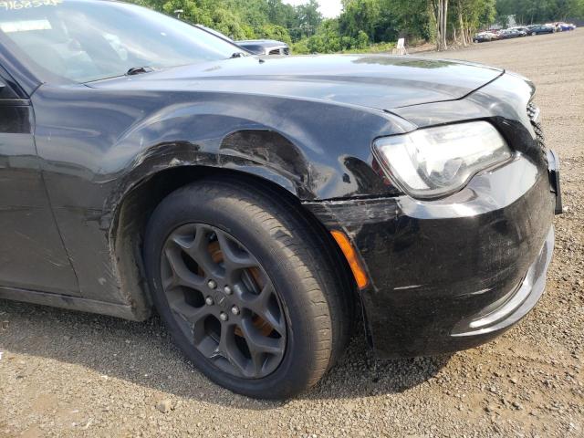 Photo 9 from auction – 2019 CHRYSLER 300 S with VIN 2C3CCAGG3KH690794