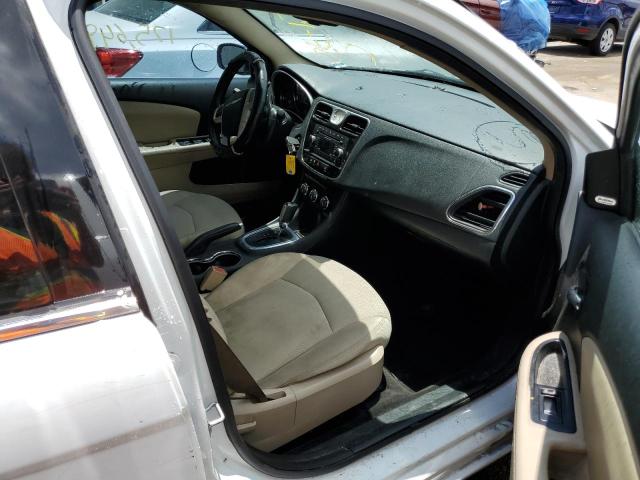 Photo 5 from auction – 2013 CHRYSLER 200 LIMITE with VIN 1C3CCBCG2DN696561