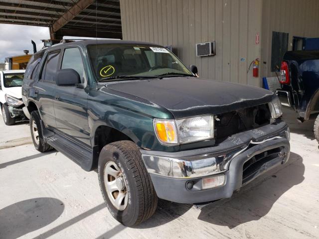 TOYOTA 4RUNNER 2000 with VIN JT3GM84R6Y0058883 - Photo from auction