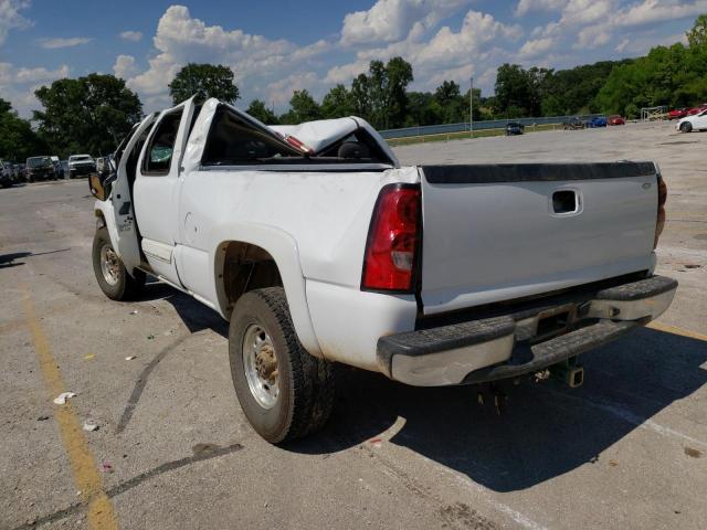 Photo 3 from auction – 2005 CHEVROLET SILVRK1500 with VIN 1GCHC29G35E126742