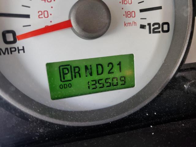 Photo 8 from auction – 2005 FORD ESCAPE XLT with VIN 1FMYU93165KD52202