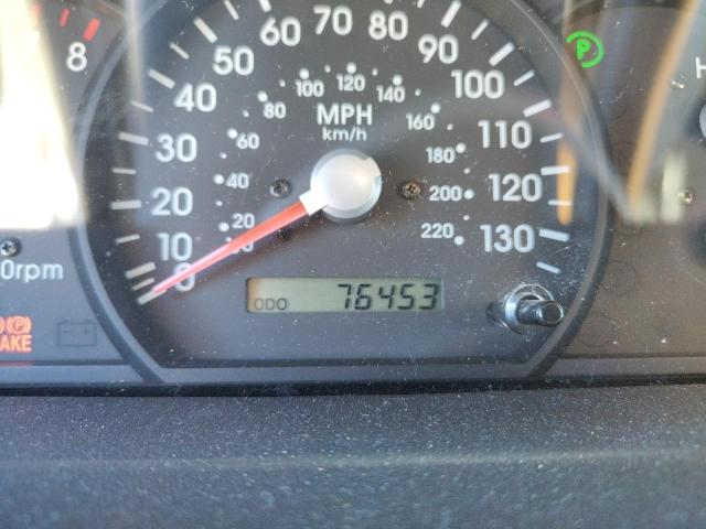 Photo 8 from auction – 2004 KIA SORENTO EX with VIN KNDJC733645289565