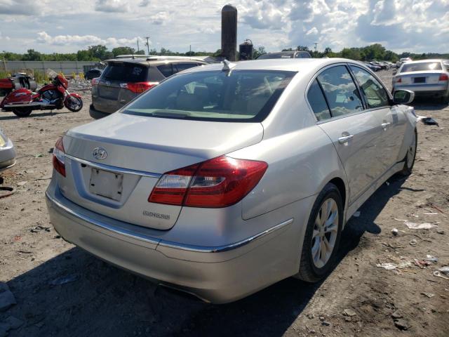 Photo 4 from auction – 2013 HYUNDAI GENESIS 3. with VIN KMHGC4DD7DU219574