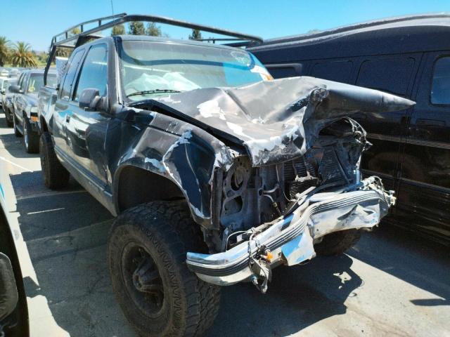 CHEVROLET 1500 1998 with VIN 1GCEK19R5WE109511 - Photo from auction