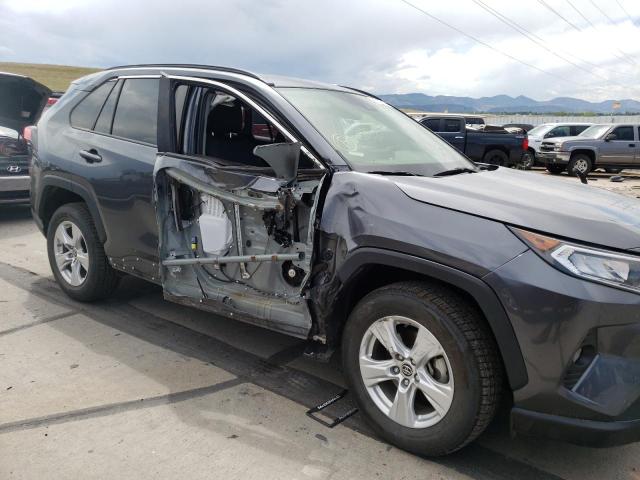 Photo 9 from auction – 2019 TOYOTA RAV4 XLE with VIN JTMP1RFV8KD004361