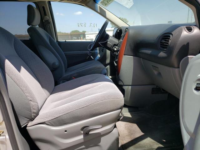 Photo 5 from auction – 2006 CHRYSLER TOWN & COU with VIN 1A4GP45R26B537307