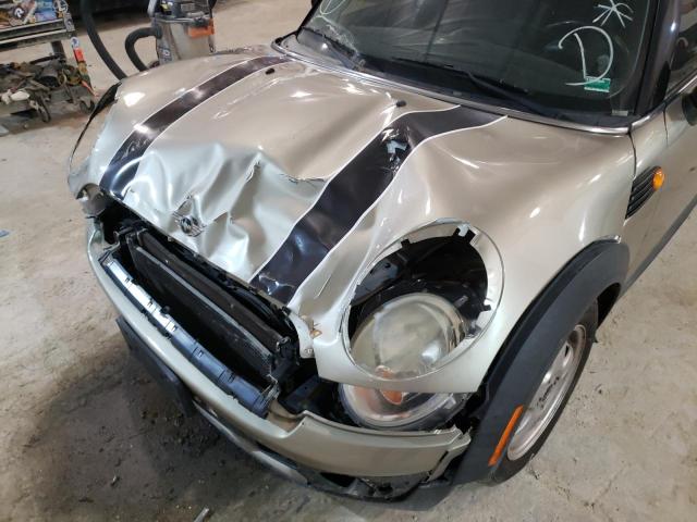 Photo 9 from auction – 2008 MINI COOPER with VIN WMWMF335X8TT66905