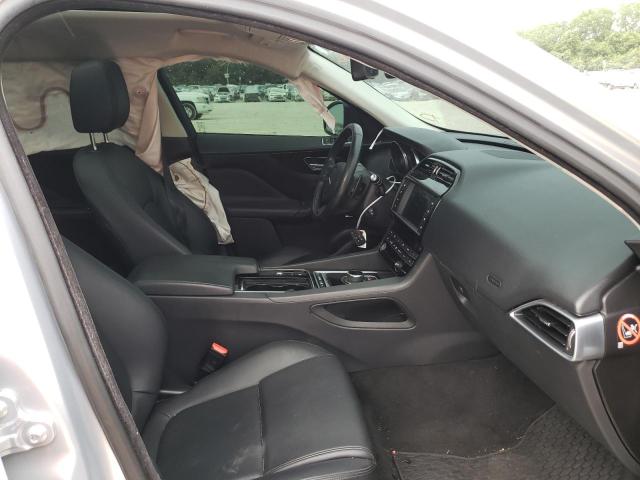 Photo 5 from auction – 2018 JAGUAR F-PACE PRE with VIN SADCJ2FX0JA250915