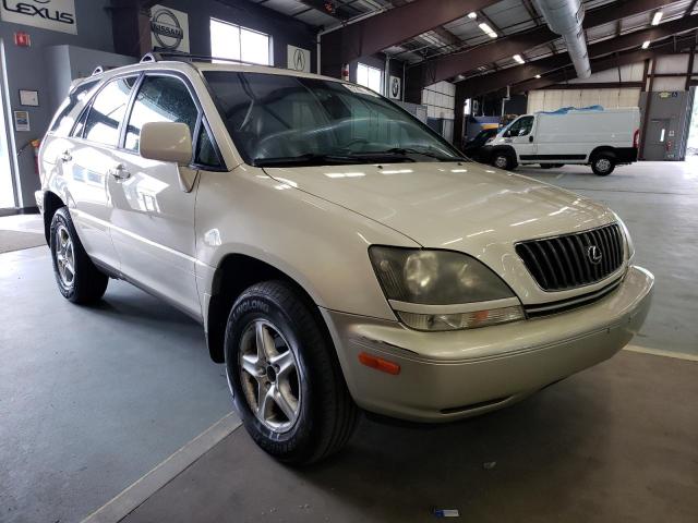 LEXUS RX 300 2000 مع رقم تعريف المركبة JT6HF10U4Y0121658 - صورة من المزاد