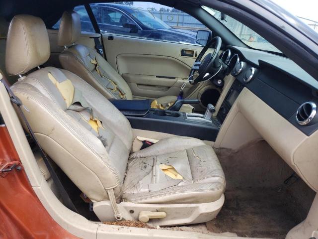 Photo 5 from auction – 2005 FORD MUSTANG with VIN 1ZVFT84N555186972