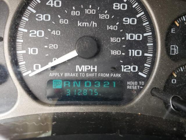 Photo 8 from auction – 2002 GMC DENALI XL with VIN 1GKFK66U42J161096