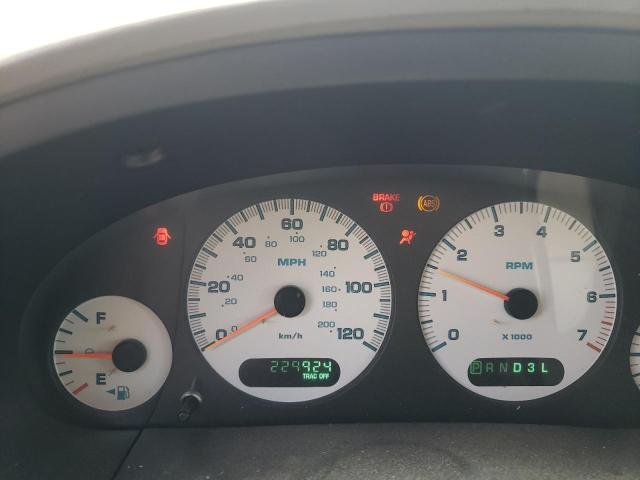 Photo 8 from auction – 2003 CHRYSLER TOWN & COU with VIN 2C4GP74L33R210805