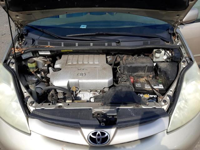 Photo 7 from auction – 2010 TOYOTA SIENNA XLE with VIN 5TDYK4CCXAS304543
