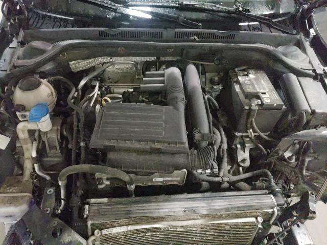 Photo 7 from auction – 2018 VOLKSWAGEN JETTA S with VIN 3VW2B7AJ2JM229715