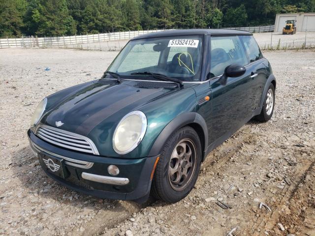 Photo 2 from auction – 2004 MINI COOPER with VIN WMWRC33434TJ59756