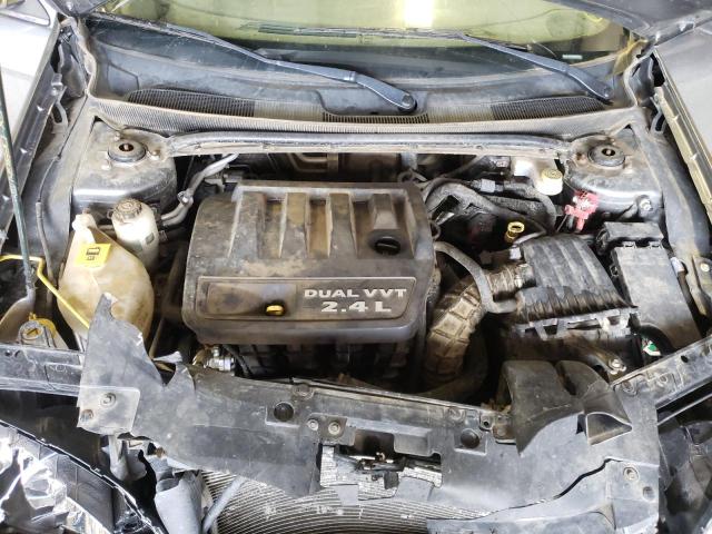 Photo 7 from auction – 2013 CHRYSLER 200 LX with VIN 1C3CCBAB8DN559423
