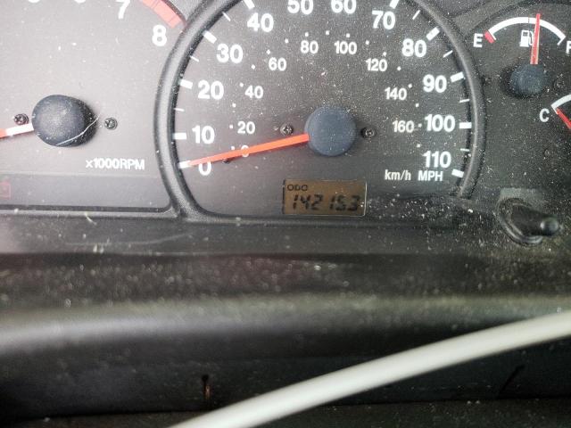 Photo 8 from auction – 2002 CHEVROLET TRACKER with VIN 2CNBE13C526903434