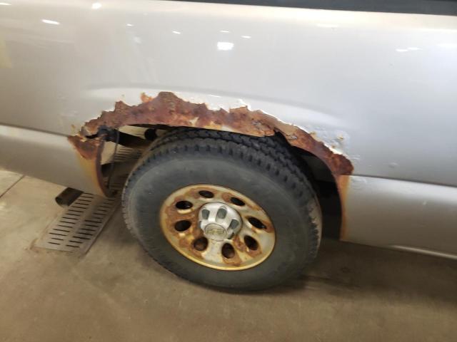 Photo 9 from auction – 2005 CHEVROLET SILVERADO with VIN 1GCEC14X45Z299599