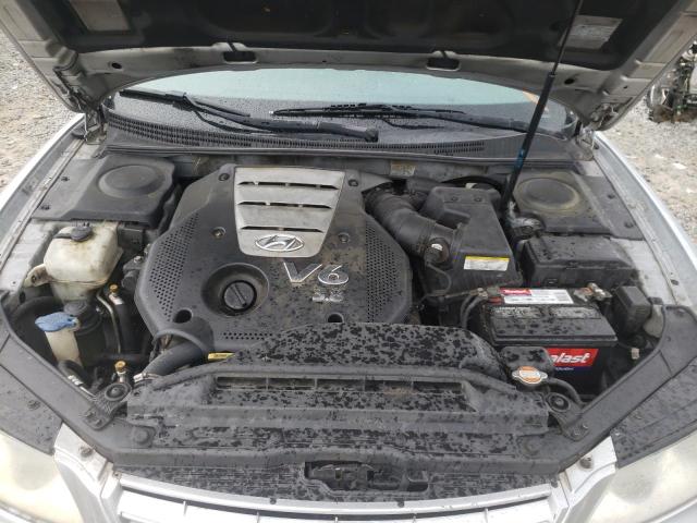 Photo 7 from auction – 2008 HYUNDAI AZERA SE with VIN KMHFC46FX8A253087