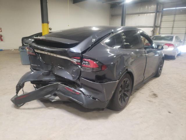 Photo 4 from auction – 2017 TESLA MODEL X with VIN 5YJXCBE22HF041979