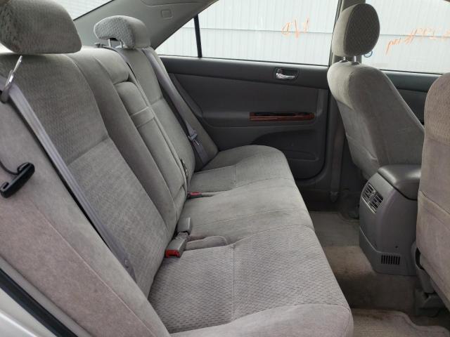 Photo 6 from auction – 2002 TOYOTA CAMRY LE with VIN JTDBF30K720057213