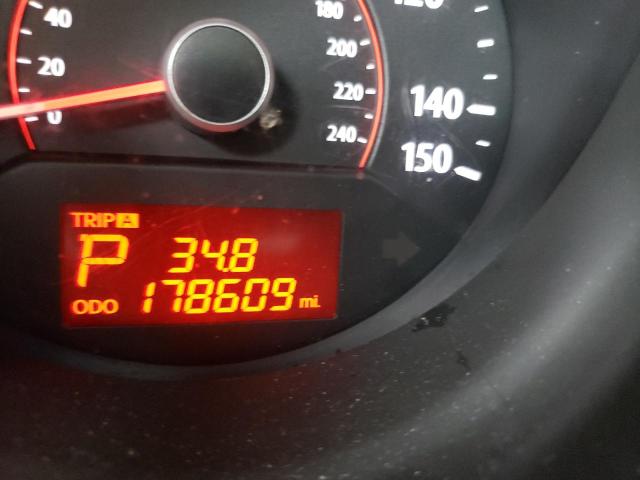 Photo 8 from auction – 2011 KIA SORENTO BA with VIN 5XYKTCA19BG016932