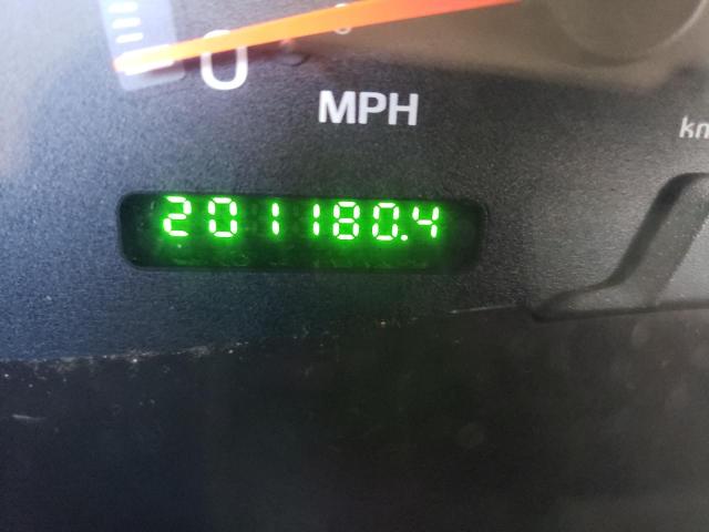 Photo 8 from auction – 2001 FORD F150 with VIN 1FTRX17L41NB80970