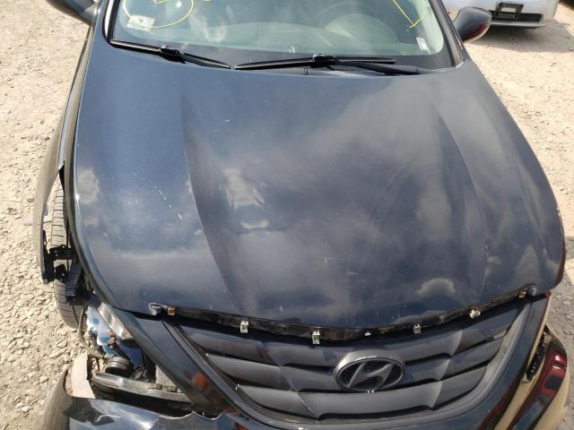Photo 7 from auction – 2011 HYUNDAI SONATA SE with VIN 5NPEC4AC8BH177382