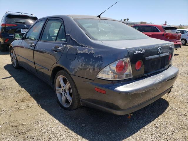 Photo 3 from auction – 2003 LEXUS IS 300 with VIN JTHBD192230066768